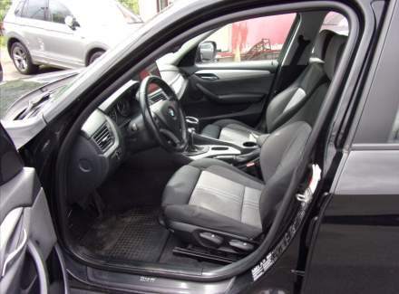 BMW - X1