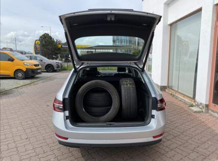 Škoda - Superb