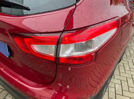 Nissan - Qashqai