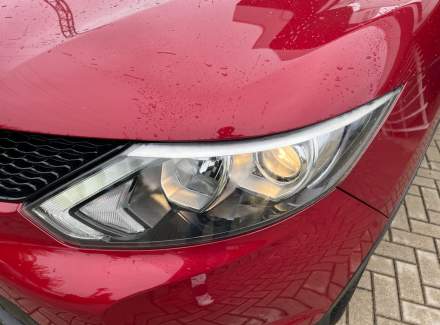 Nissan - Qashqai