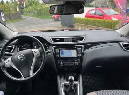 Nissan - Qashqai