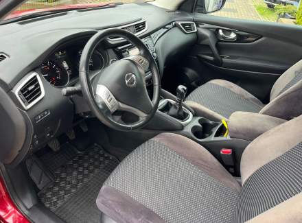 Nissan - Qashqai