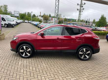 Nissan - Qashqai
