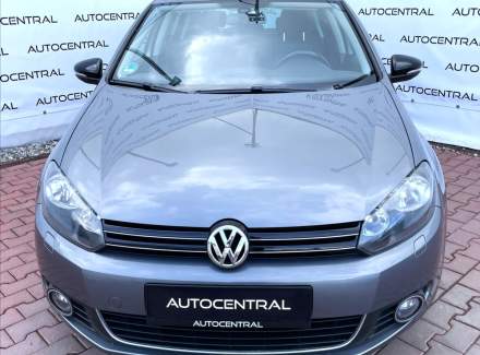 Volkswagen - Golf