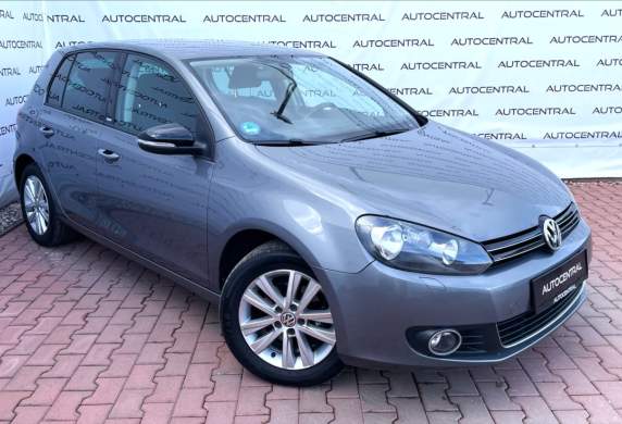 Volkswagen - Golf