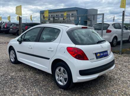 Peugeot - 207