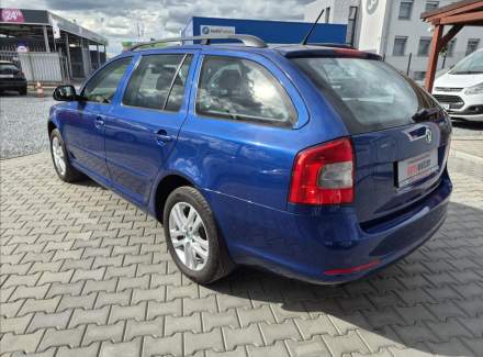 Škoda - Octavia