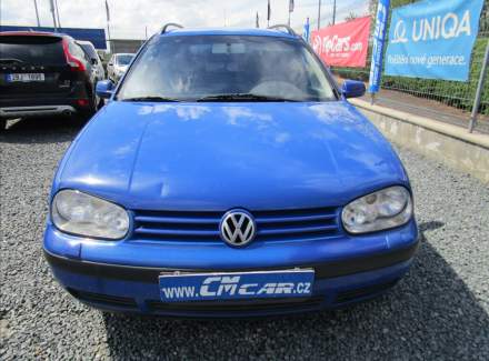 Volkswagen - Golf