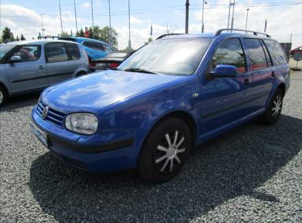 Volkswagen - Golf