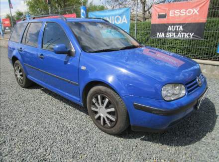 Volkswagen - Golf
