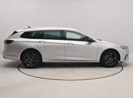 Opel - Insignia