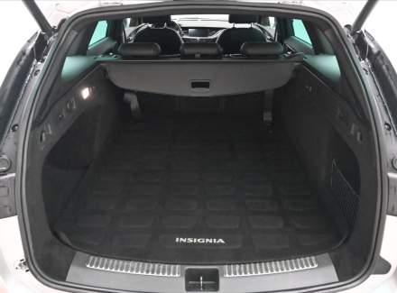 Opel - Insignia