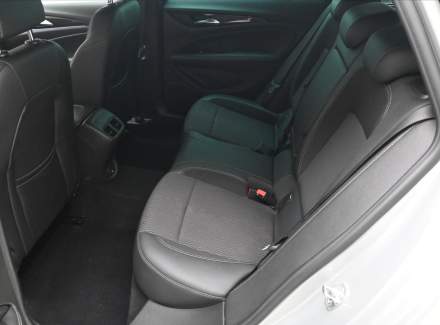 Opel - Insignia