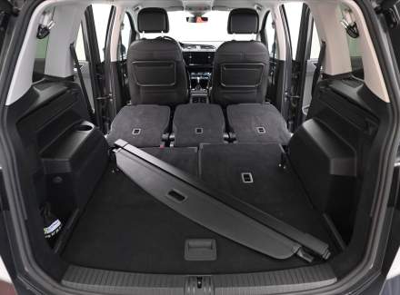 Volkswagen - Touran