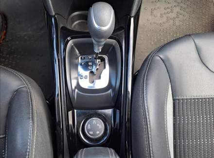 Peugeot - 2008