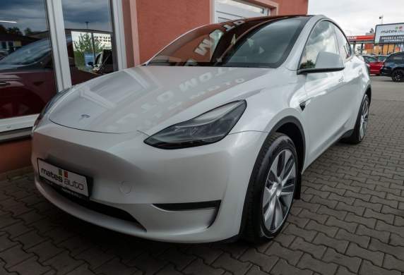 Tesla - Model Y