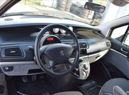 Peugeot - 807
