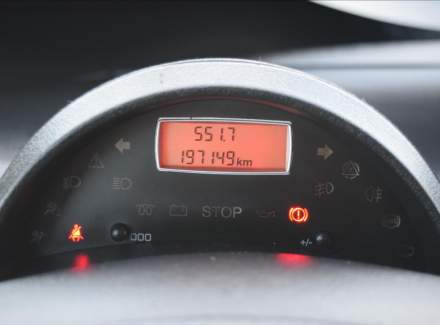 Peugeot - 807