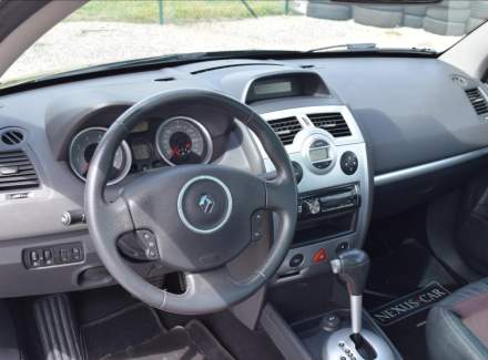 Renault - Megane