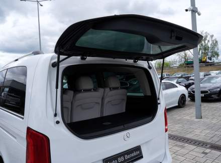 Mercedes-Benz - V-class