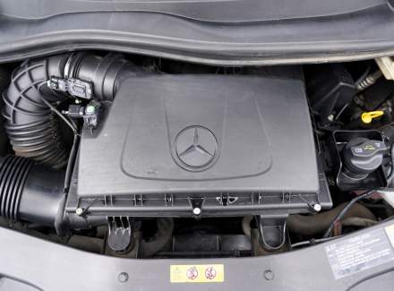 Mercedes-Benz - V-class