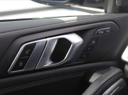 BMW - X6