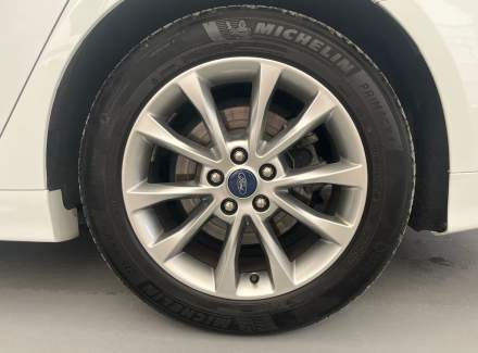 Ford - Mondeo