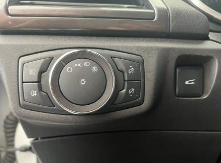 Ford - Mondeo