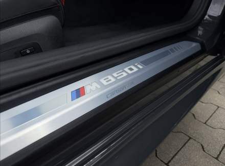 BMW - 8er