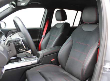 Mercedes-Benz - GLB
