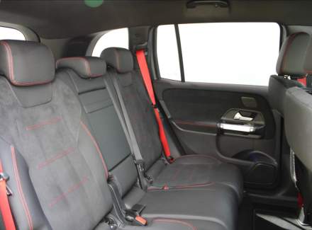 Mercedes-Benz - GLB