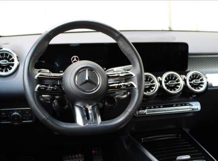 Mercedes-Benz - GLB