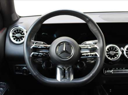 Mercedes-Benz - GLB
