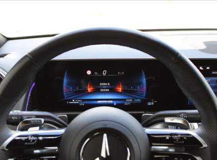 Mercedes-Benz - GLB