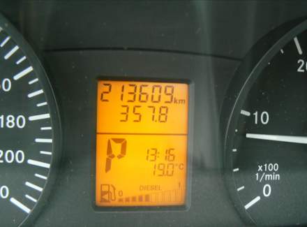 Mercedes-Benz - Vito