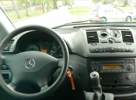 Mercedes-Benz - Vito