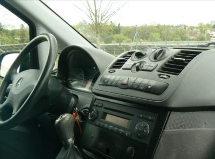 Mercedes-Benz - Vito
