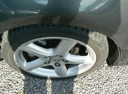 Toyota - Avensis