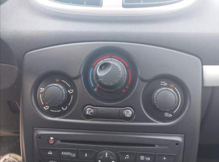 Renault - Clio