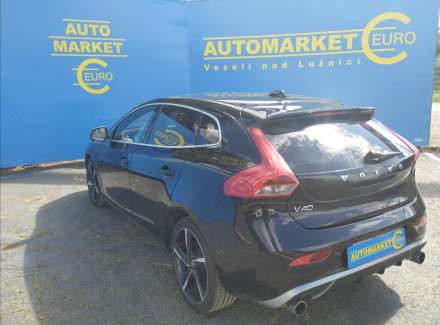 Volvo - V40