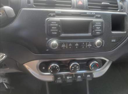 Kia - Rio