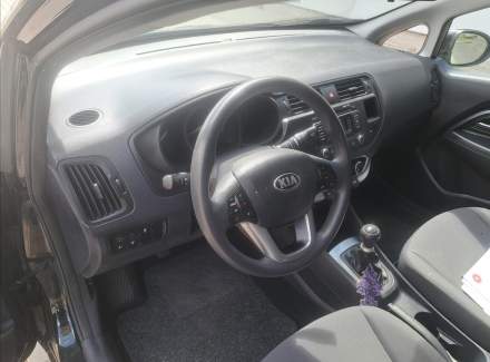 Kia - Rio