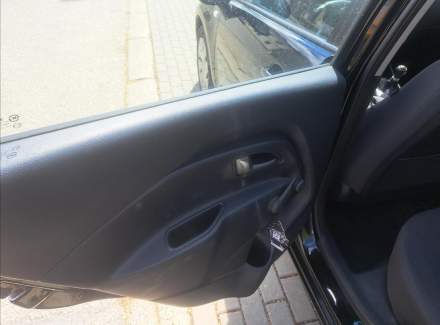 Kia - Rio