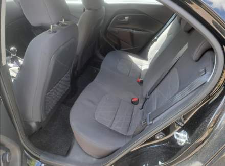 Kia - Rio