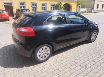 Kia - Rio