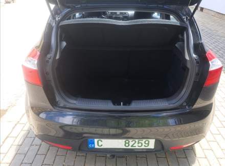 Kia - Rio