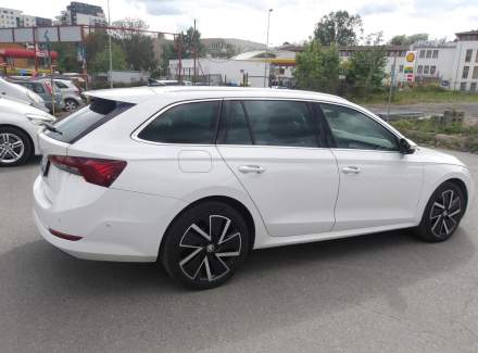 Škoda - Octavia