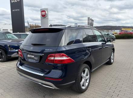 Mercedes-Benz - M-class