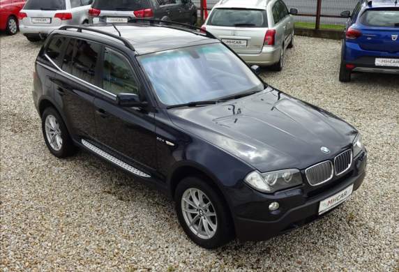 BMW - X3