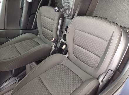 Kia - Rio